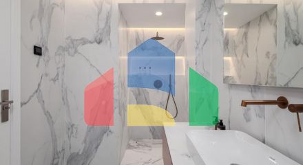 Апартаменты на среднем этаже в La Quinta