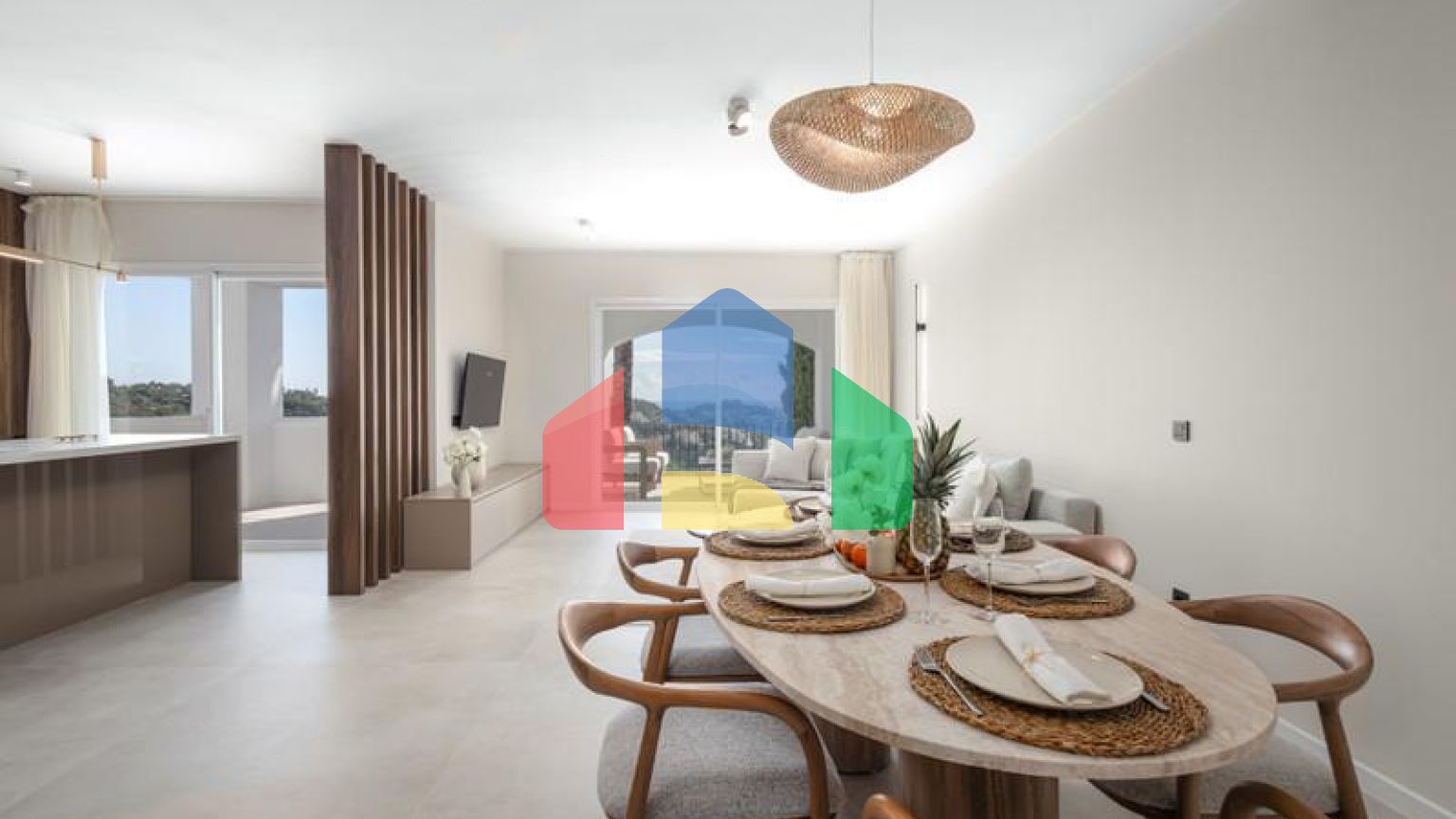 Апартаменты на среднем этаже в La Quinta