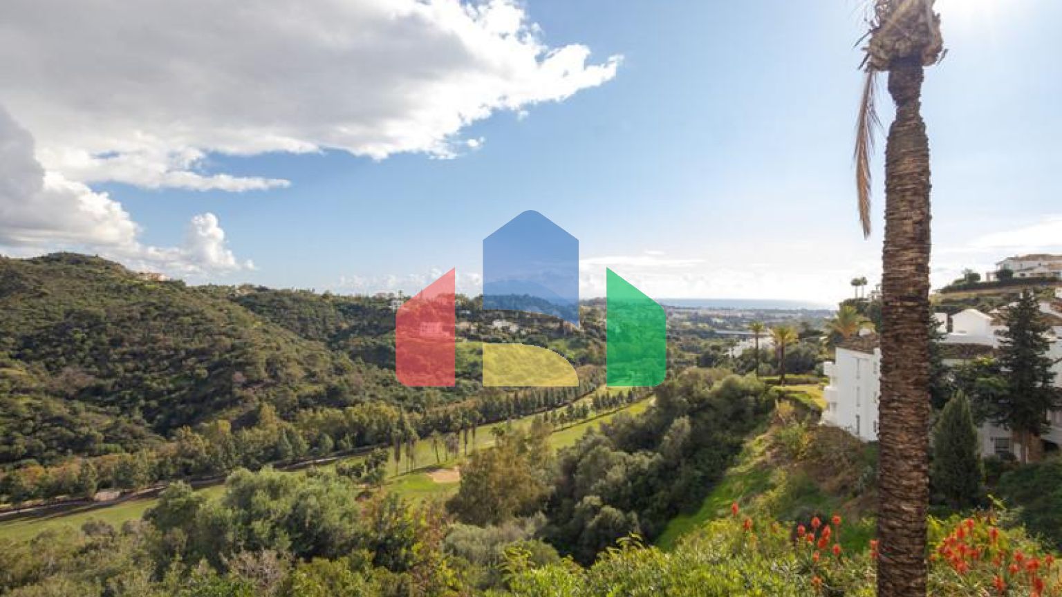 Апартаменты на среднем этаже в La Quinta