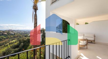 Апартаменты на среднем этаже в La Quinta Апартаменты на среднем этаже в La Quinta