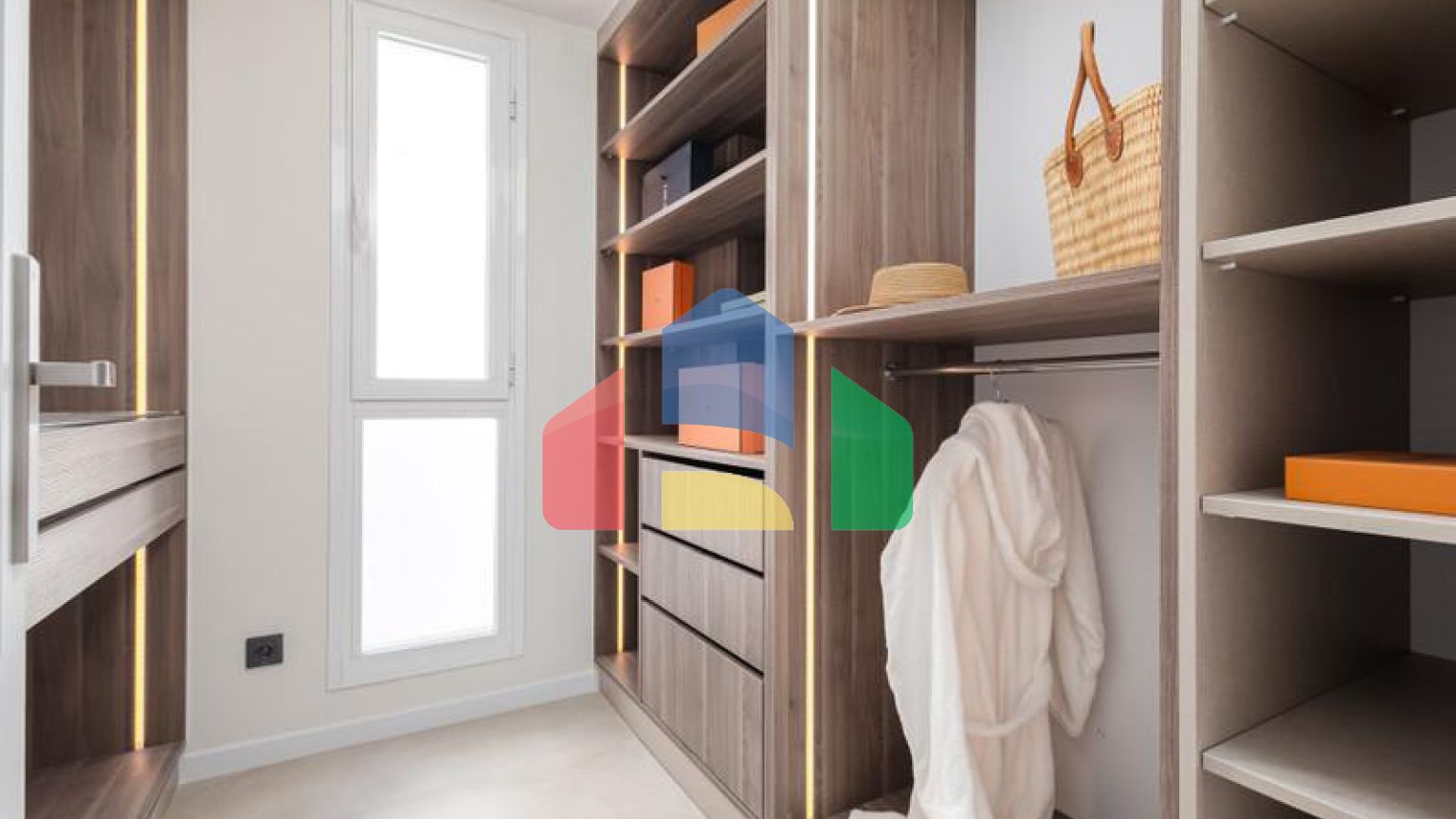 Апартаменты на среднем этаже в La Quinta