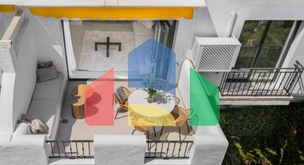 Апартаменты на среднем этаже в La Quinta Апартаменты на среднем этаже в La Quinta