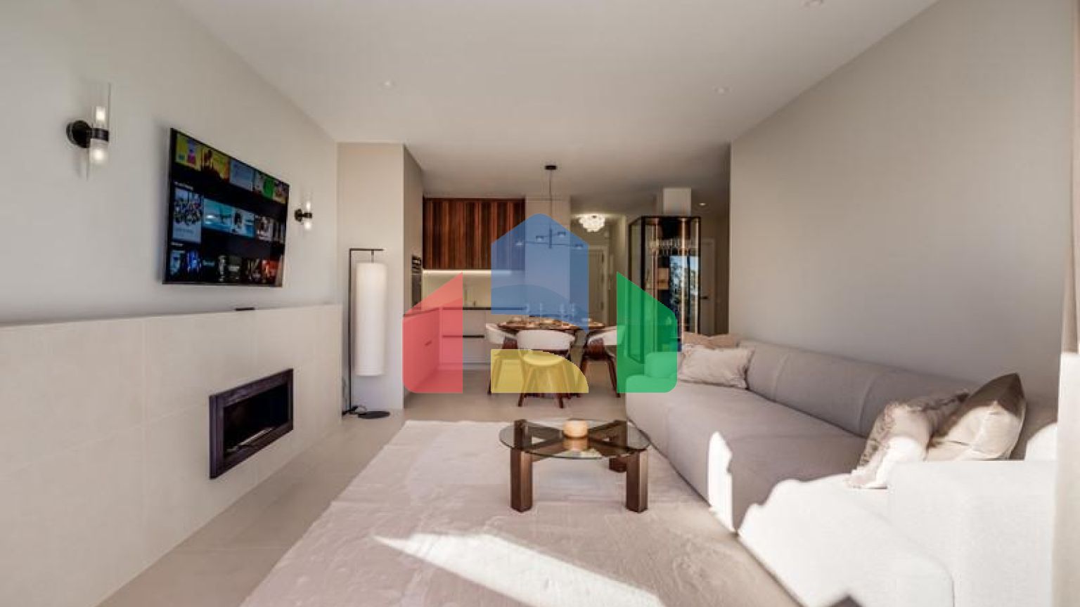 Апартаменты на среднем этаже в La Quinta