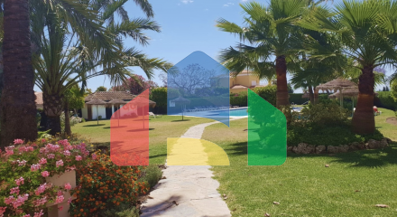 Эксклюзивная квартира с 2мя спальнями и панорамными видами на гольф и на море