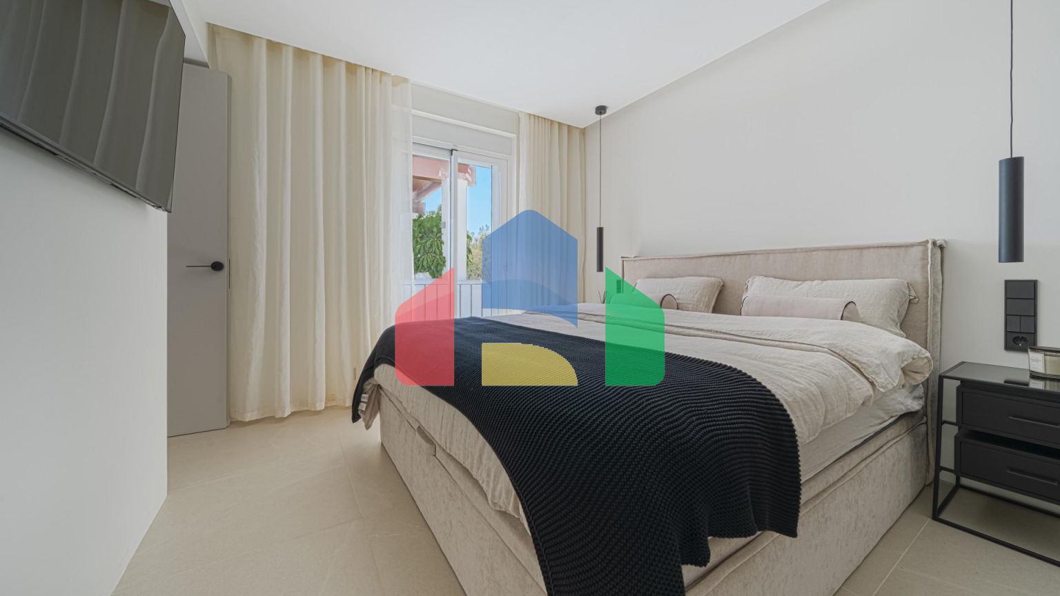 Потрясающие апартаменты с видом на море