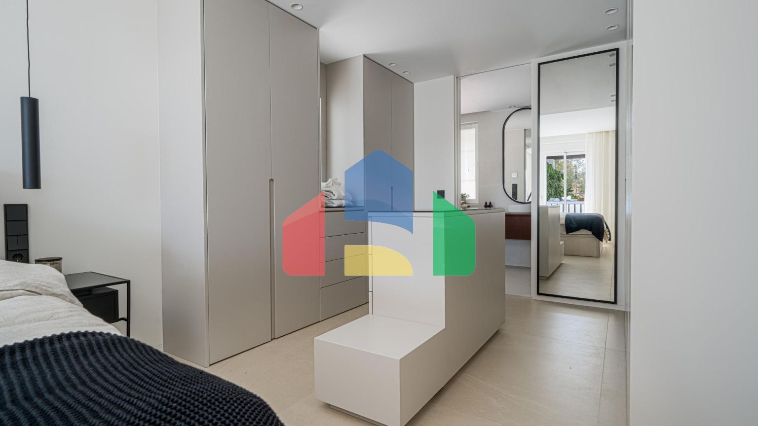 Потрясающие апартаменты с видом на море