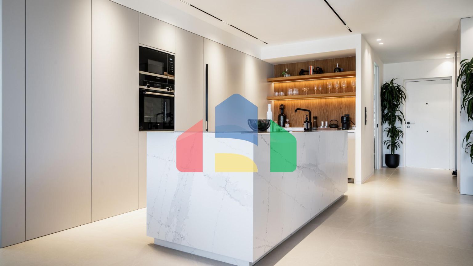 Потрясающие апартаменты с видом на море