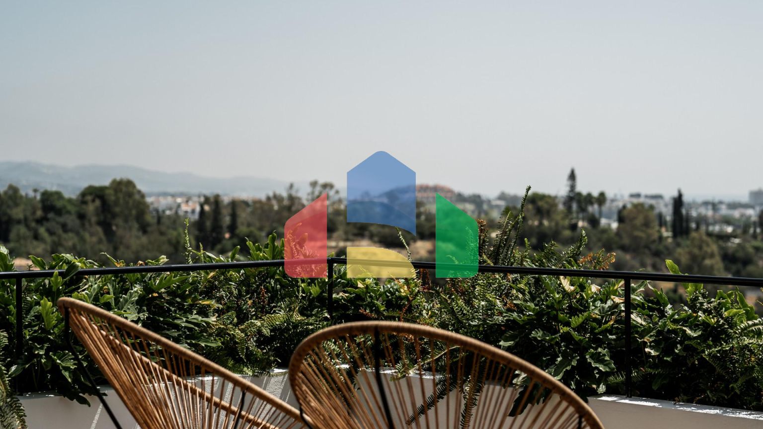 Потрясающие апартаменты с видом на море