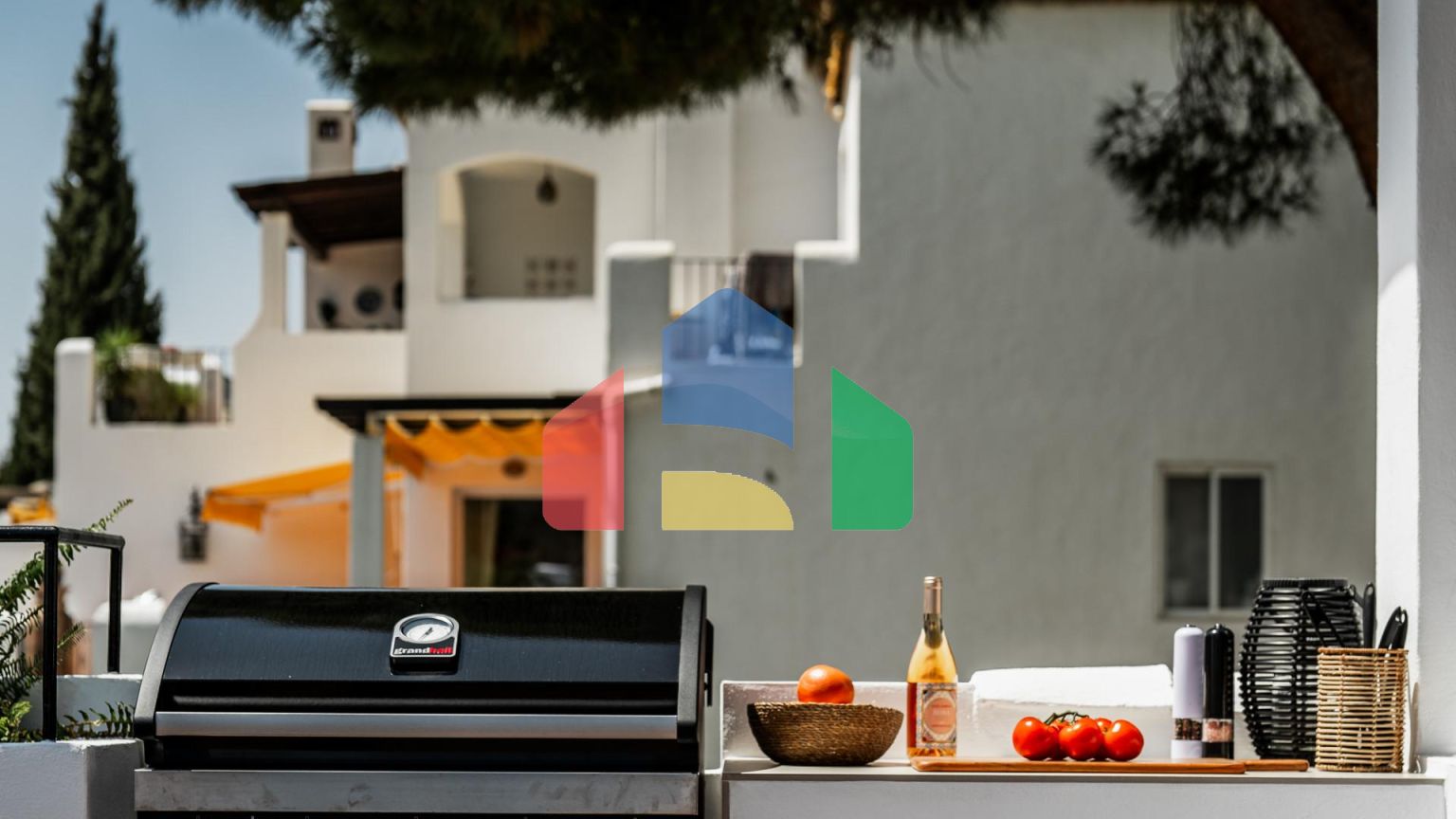 Потрясающие апартаменты с видом на море