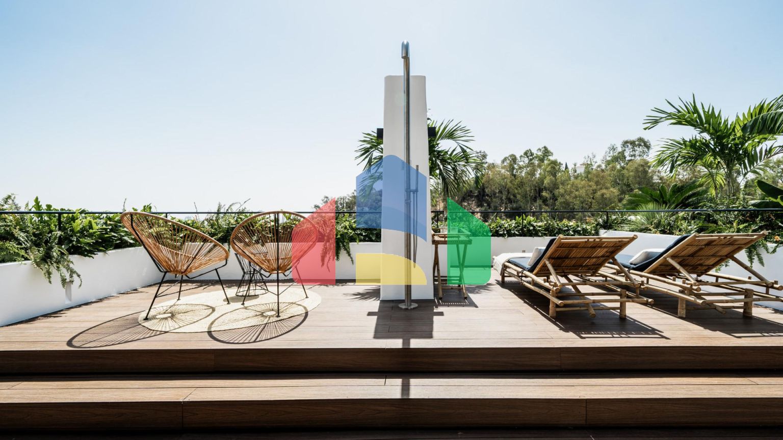 Потрясающие апартаменты с видом на море