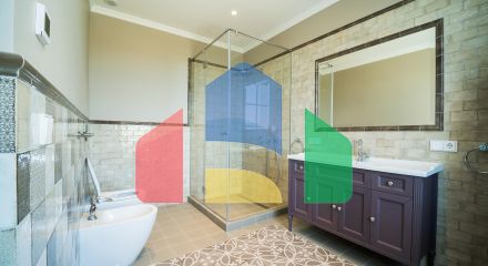 Элегантная вилла в классическом стиле в Бенаависе