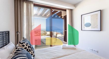 Уютные новые виллы в Бенахависе