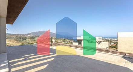 Уютные новые виллы в Бенахависе