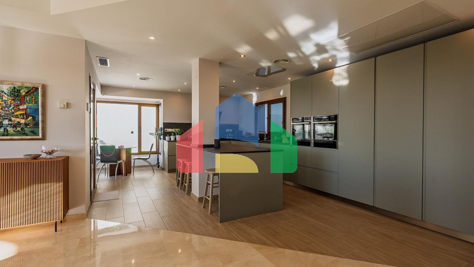 Вилла с панорамным видом на море и горы в Монте-Майор, Бенахавис