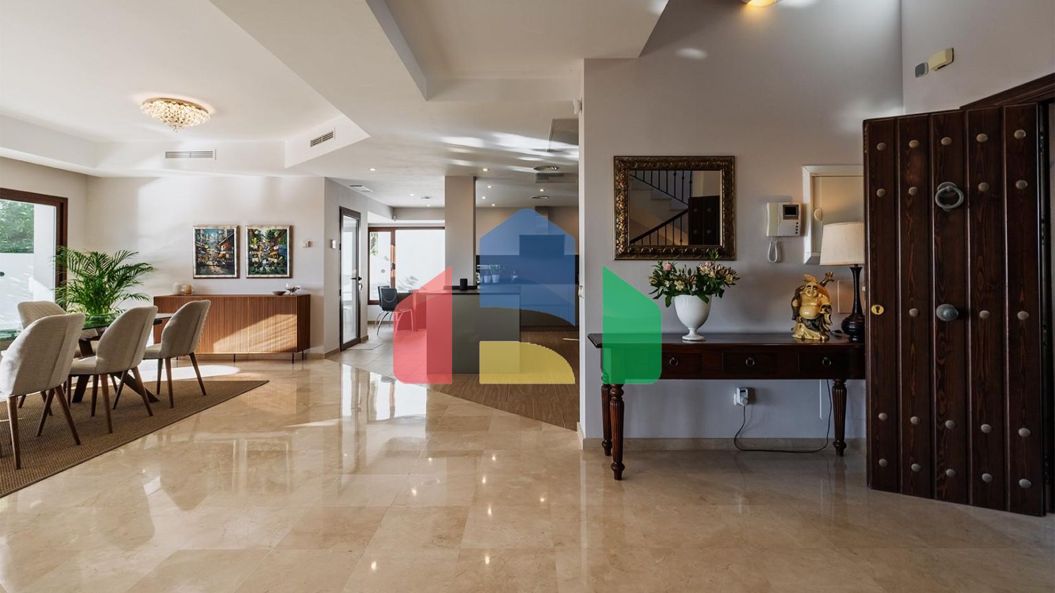 Вилла с панорамным видом на море и горы в Монте-Майор, Бенахавис