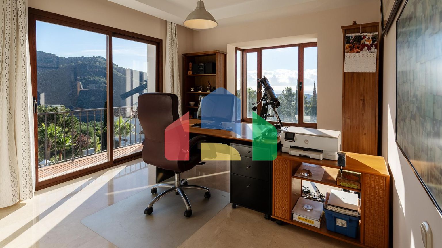 Вилла с панорамным видом на море и горы в Монте-Майор, Бенахавис