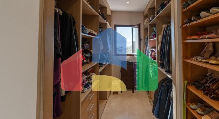 Вилла с панорамным видом на море и горы в Монте-Майор, Бенахавис