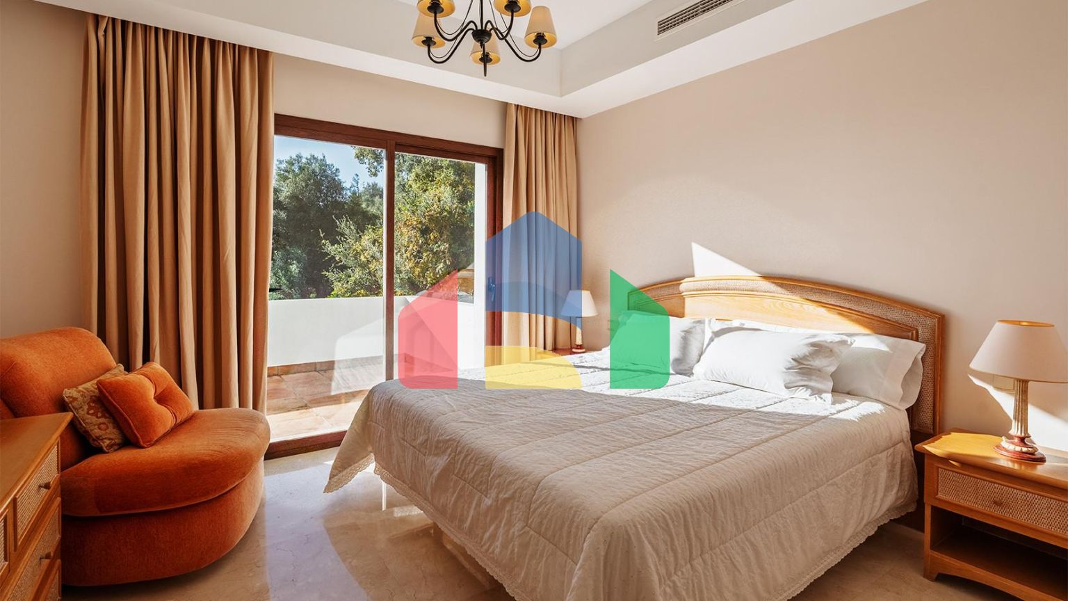 Вилла с панорамным видом на море и горы в Монте-Майор, Бенахавис