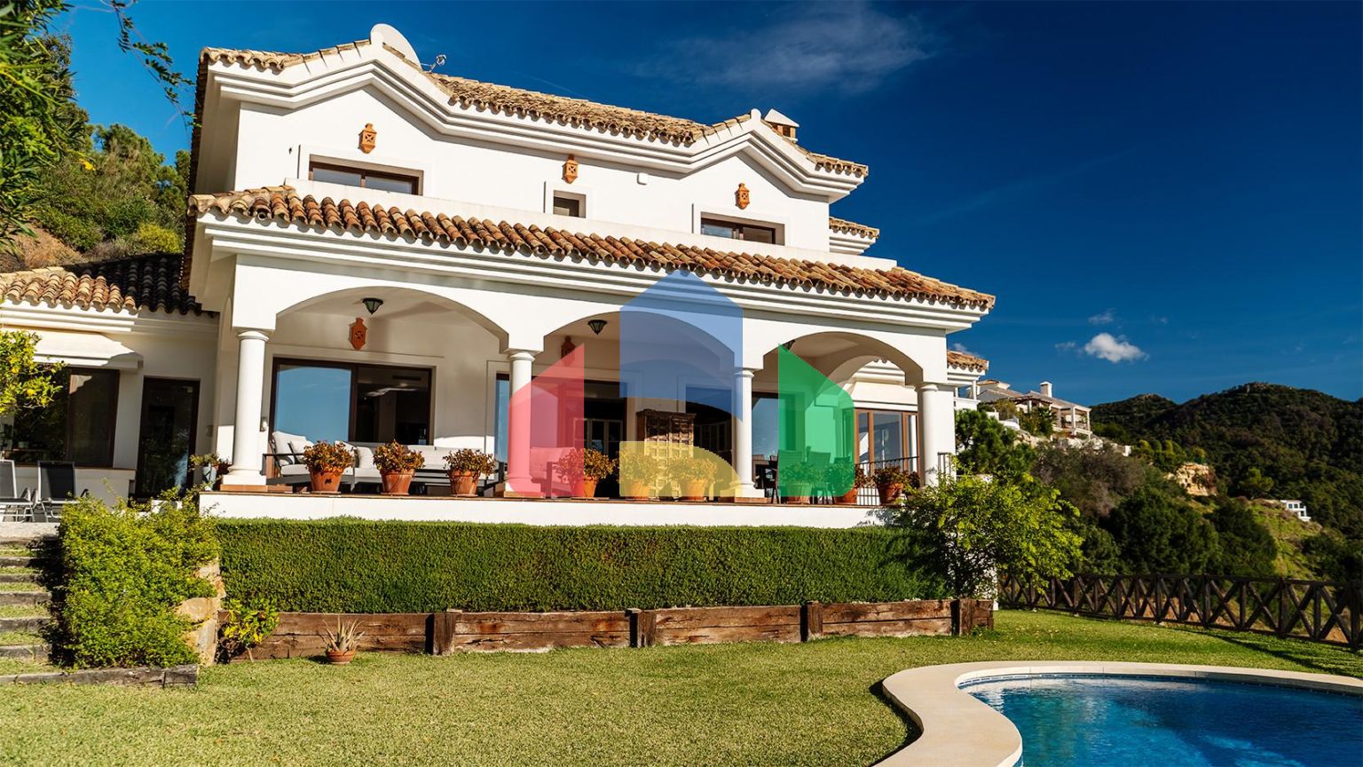 Вилла с панорамным видом на море и горы в Монте-Майор, Бенахавис