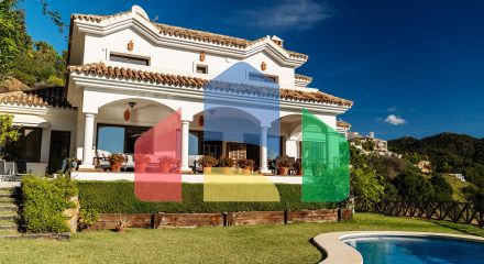 Вилла с панорамным видом на море и горы в Монте-Майор, Бенахавис