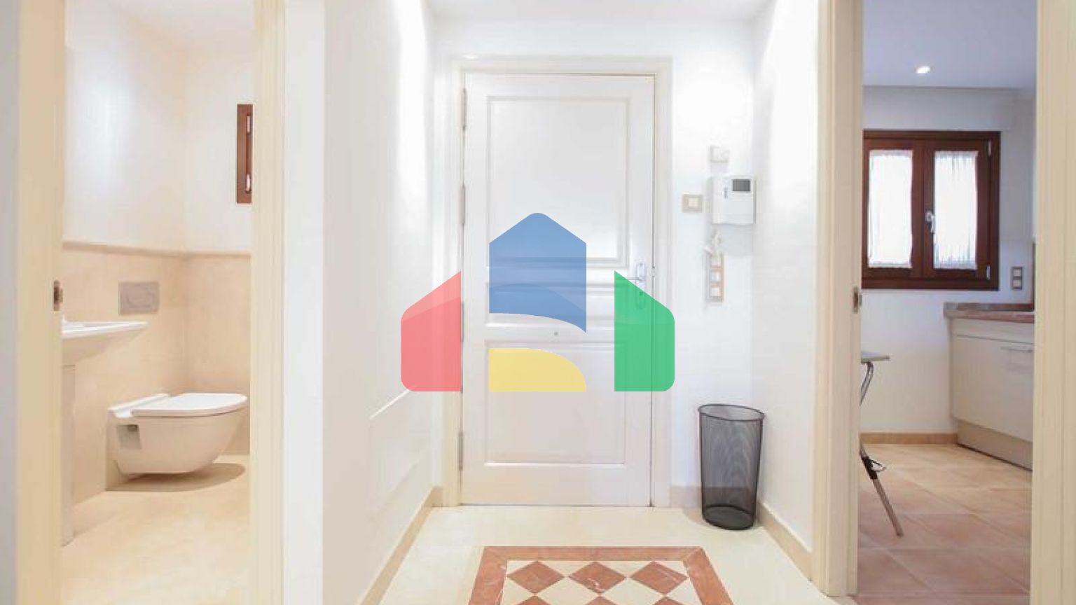 Таунхаус на продажу в Бенахависе