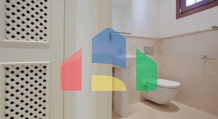 Таунхаус на продажу в Бенахависе