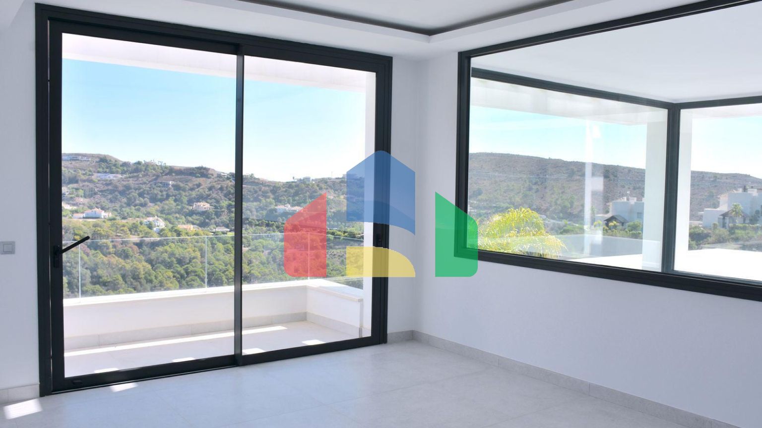 Роскошная новая модерн вилла в Марбелье