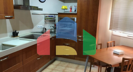 Светлая квартира с 3 спальнями рядом с пляжем Светлая квартира с 3 спальнями рядом с пляжем