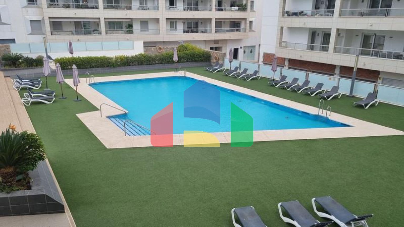 Квартира с 3 спальнями в Сан Педро де Алькантара