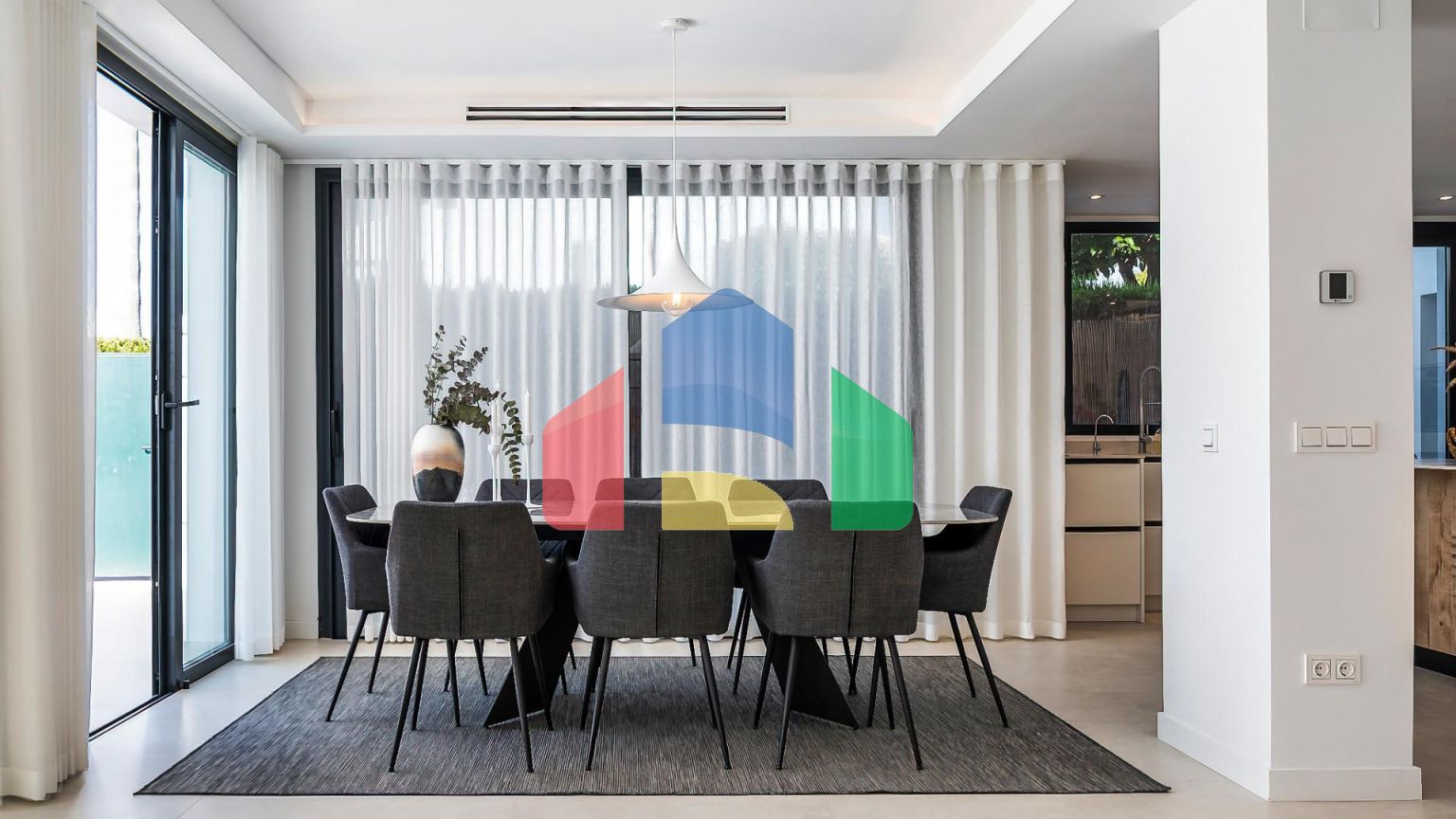 Элегантный  таунхаус с 4 спальнями в Сан-Педро, Марбелья