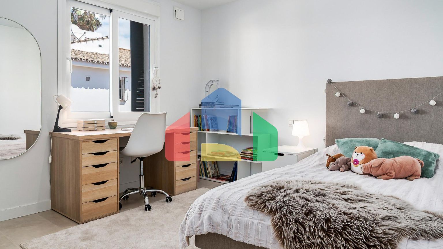 Элегантный  таунхаус с 4 спальнями в Сан-Педро, Марбелья