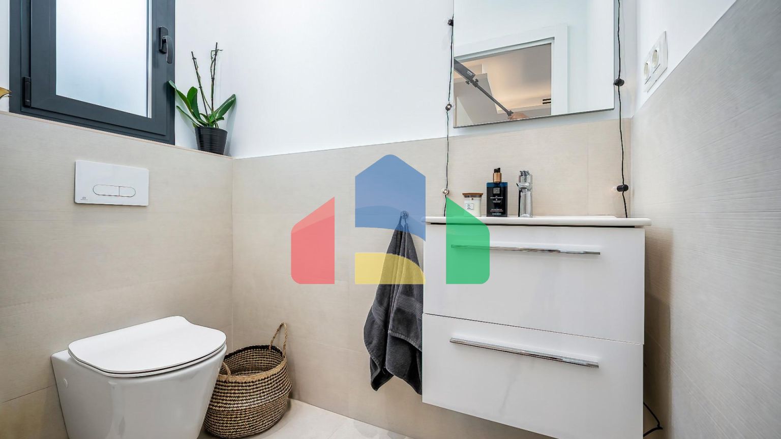 Элегантный  таунхаус с 4 спальнями в Сан-Педро, Марбелья