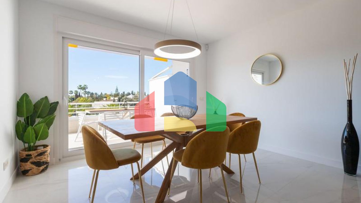 Пентхаус-дуплекс в Гуадальмина Баха