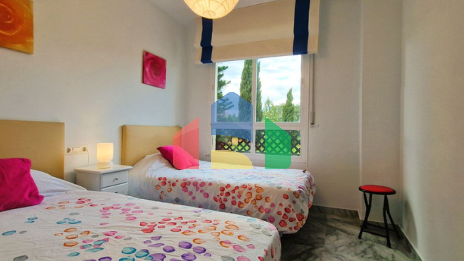 Очаровательная 2-комнатная квартира всего в 250 м от пляжа в Нуэва Алькантара, Марбелья