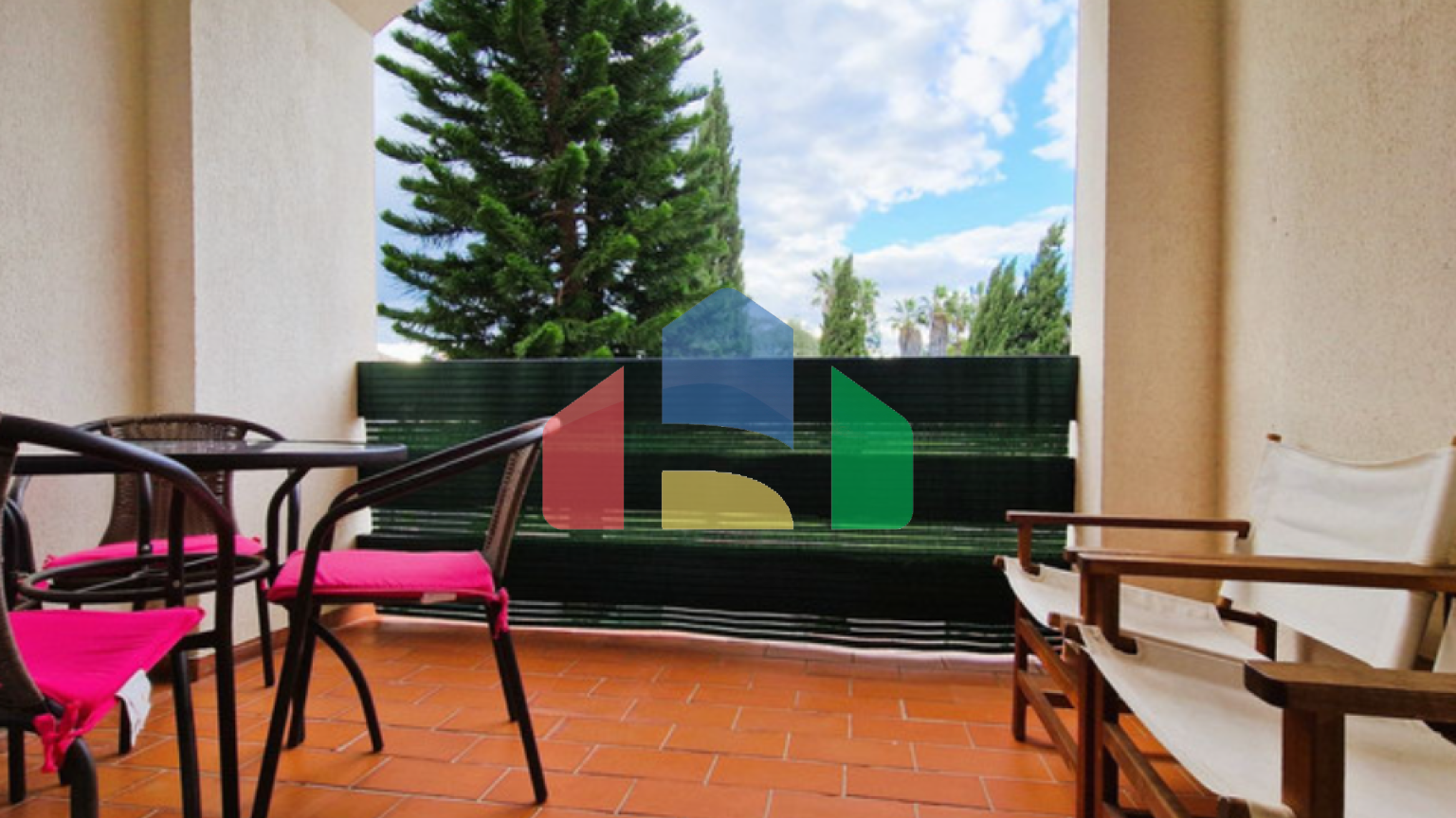 Очаровательная 2-комнатная квартира всего в 250 м от пляжа в Нуэва Алькантара, Марбелья