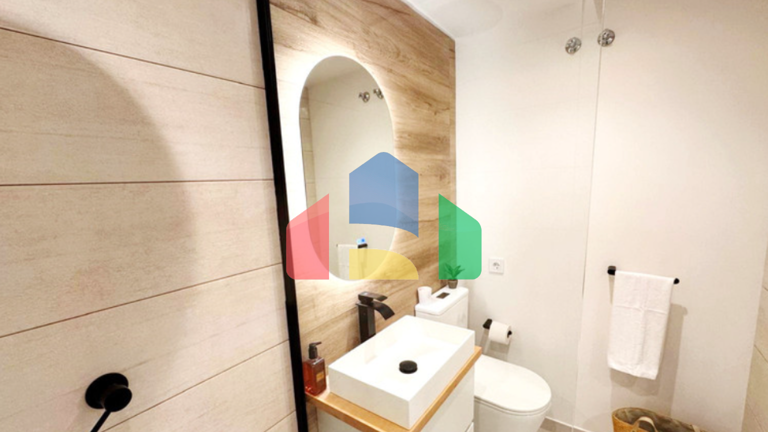 Просторная квартира с 2 спальнями в Сан-Педро-де-Алькантаре, Марбелья.