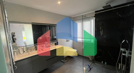 Потрясающая 3х комнатная  квартира на последнем этаже в Марбелье