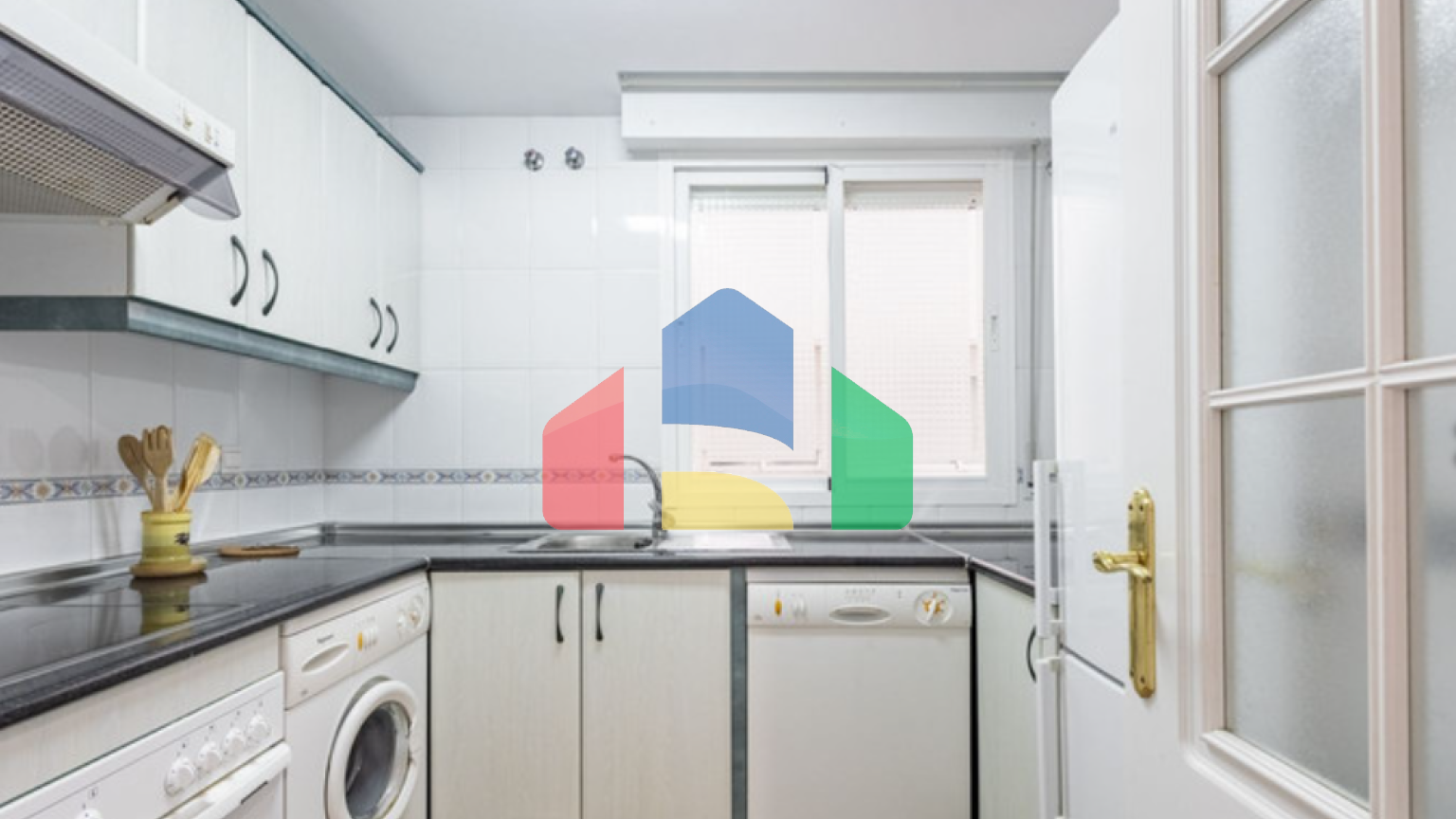 Квартира на среднем этаже на продажу в Сан-Педро-де-Алькантарa