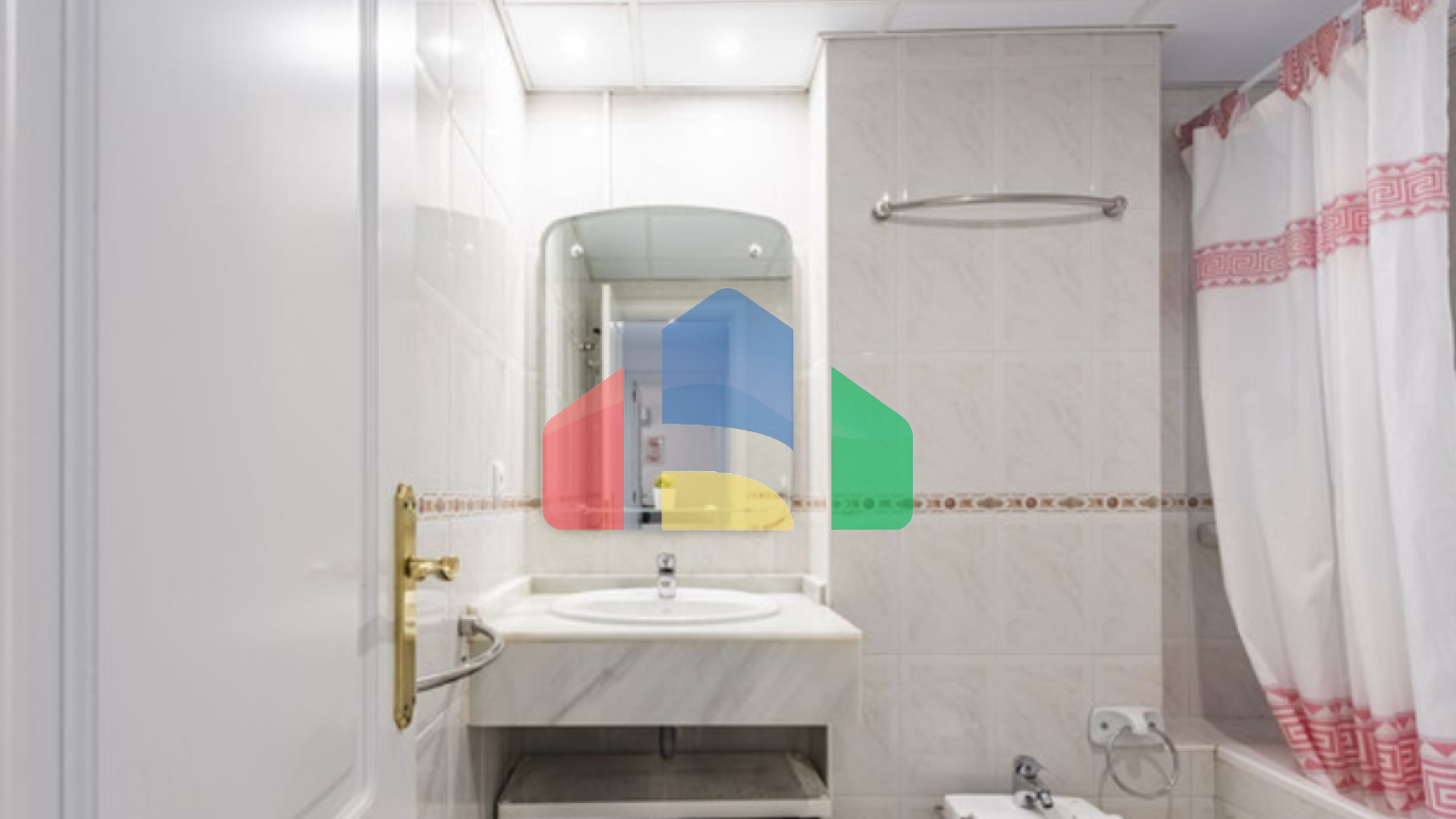 Квартира на среднем этаже на продажу в Сан-Педро-де-Алькантарa