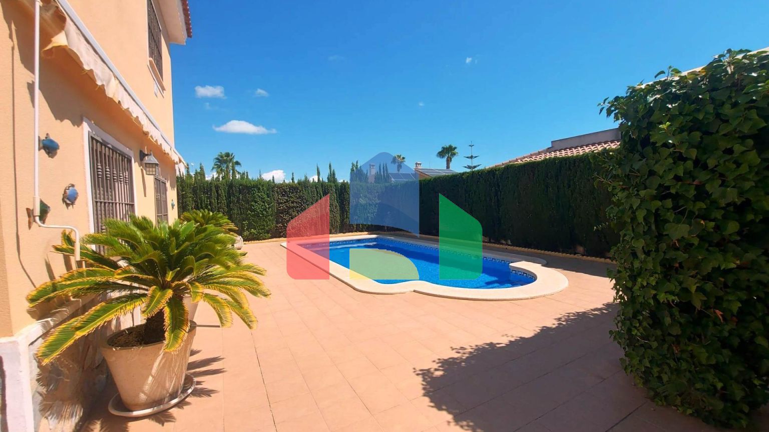 Вилла в Сьюдад Кесада ID B15301