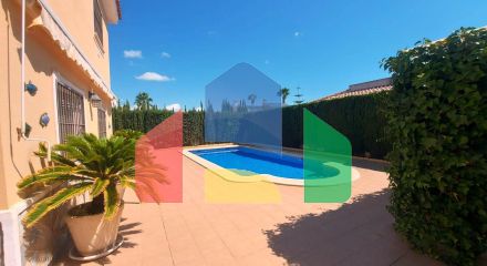 Вилла в Сьюдад Кесада ID B15301 Вилла в Сьюдад Кесада ID B15301