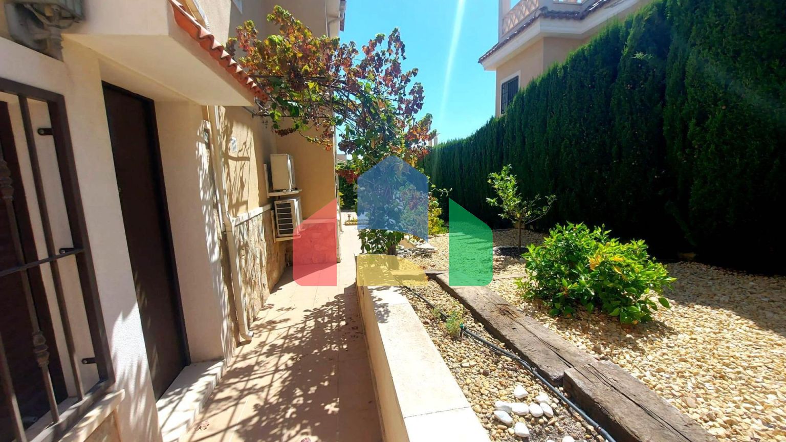 Вилла в Сьюдад Кесада ID B15301