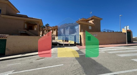 Spectacular villa with pool near the Golf course in Ciudad Quesada