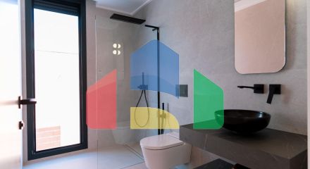 Эксклюзивная вилла в Сьюдад-Кесада на поле для гольфа Ла Маркеса