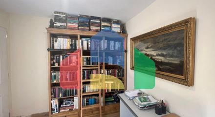 Эффектная вилла в районе Сьюдад-Кесада-Рохалес с собственным бассейном и панорамным видом.