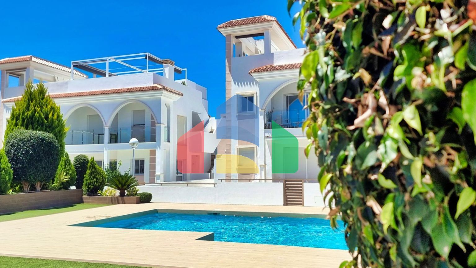 Бунгало в Сьюдад Кесада ID B10203