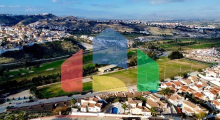 Роскошные современные виллы с видом на гольф-поле в Сьюдад Кесада Роскошные современные виллы с видом на гольф-поле в Сьюдад Кесада