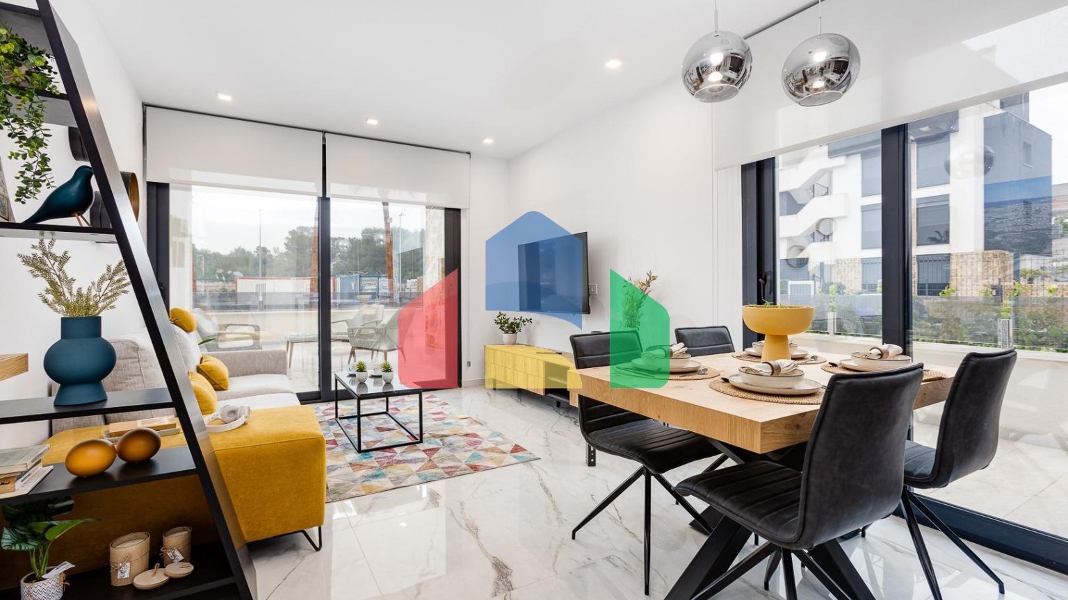 Эксклюзивная средиземноморская жизнь в Ло Марабу, Сьюдад Кесада