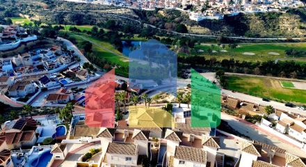 Роскошные современные виллы с видом на гольф-поле в Сьюдад Кесада