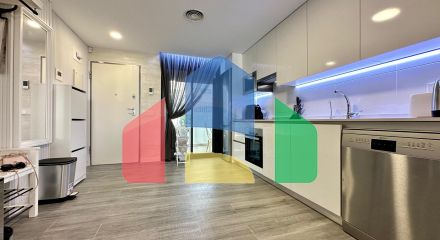 Просторный дуплекс с панорамными видами в CAMPORROSSO VILLAGE, Бенидорм
